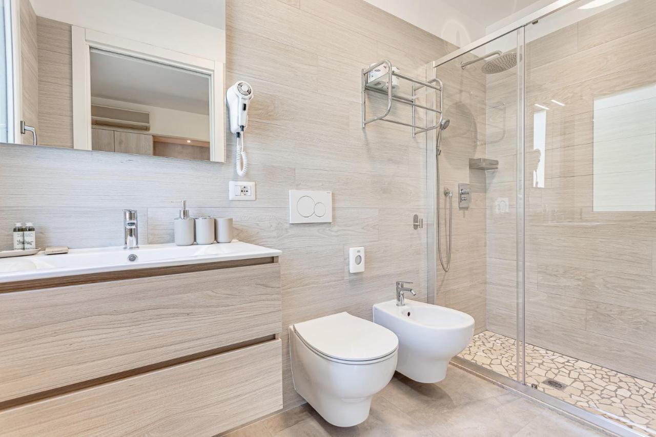 Hotel Riz Cervia Bagian luar foto